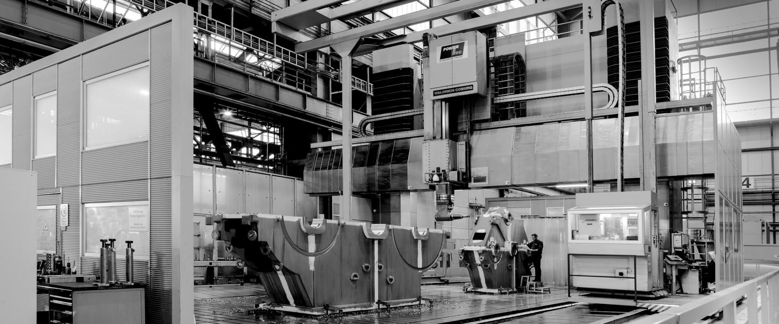 Hydrostatic guideways