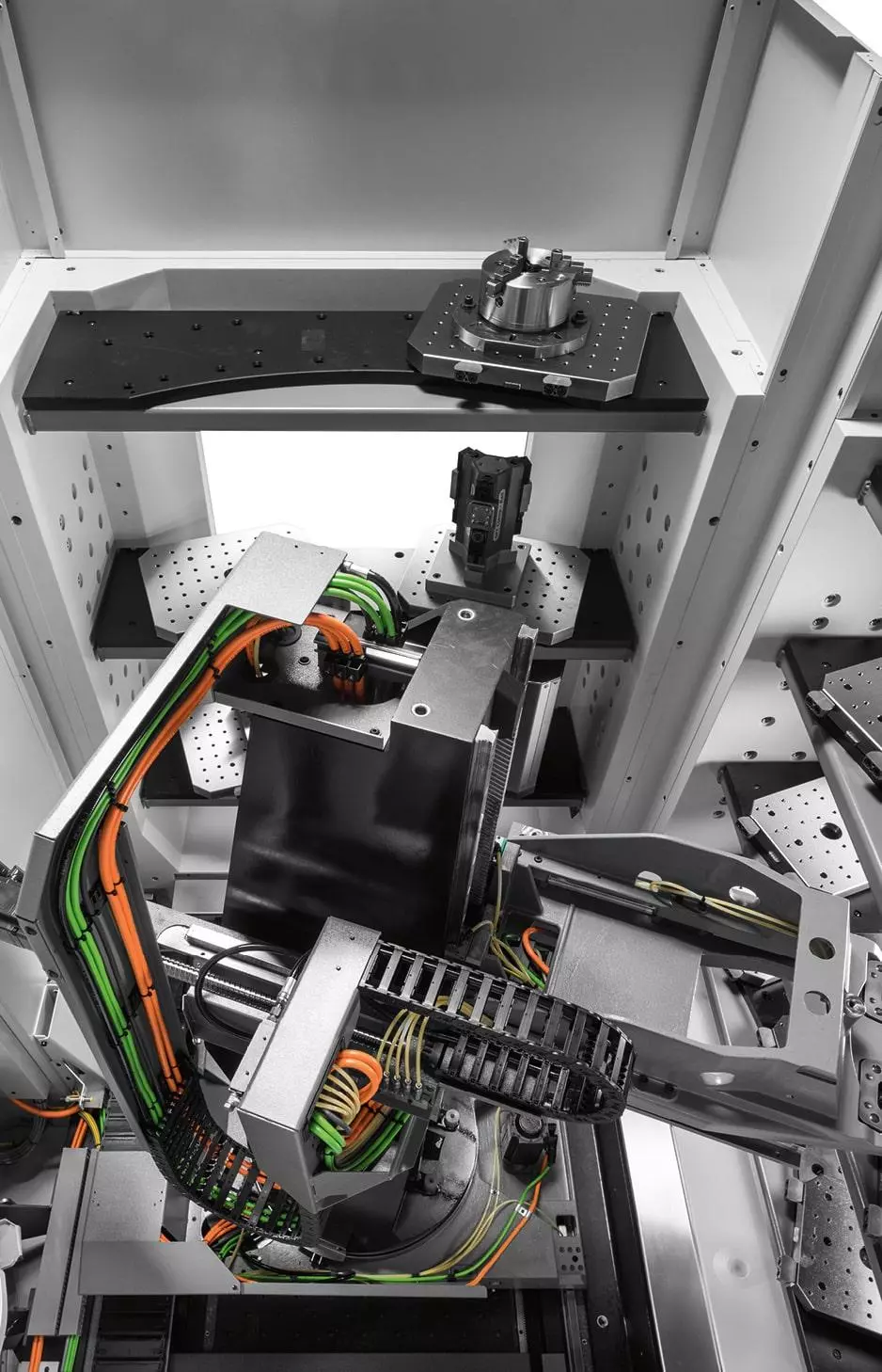 industrial robots in the aerospace industry